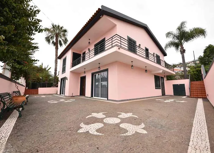 Villa Santana
